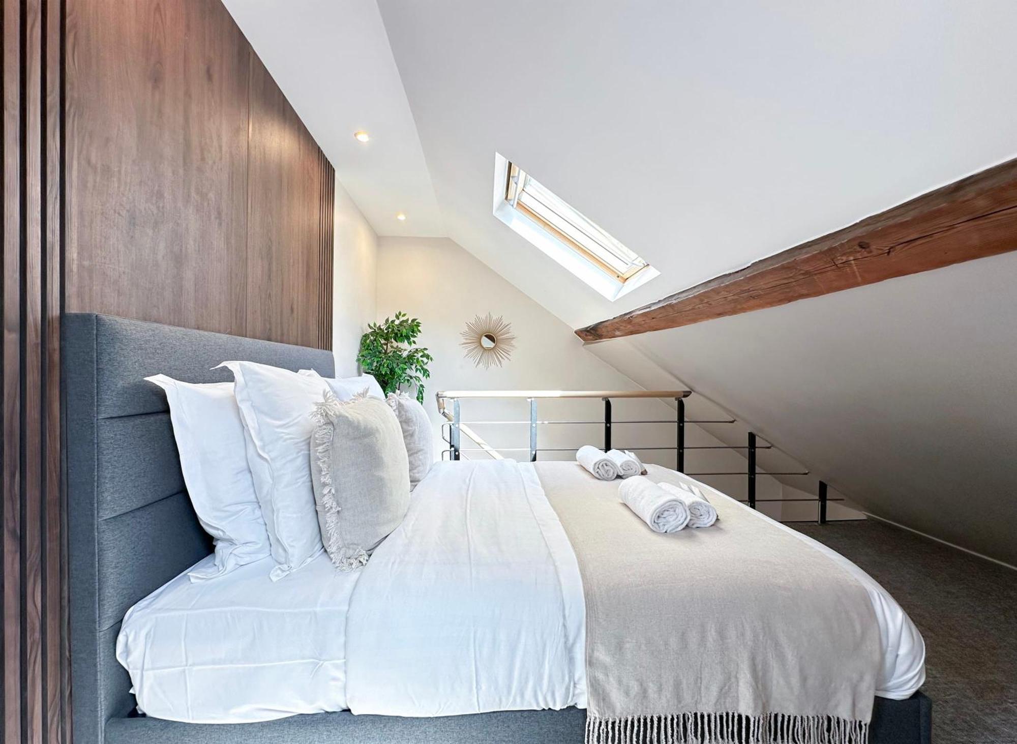 Apartamento Stylish & Chic Duplex Near Eiffel Tower París Exterior foto