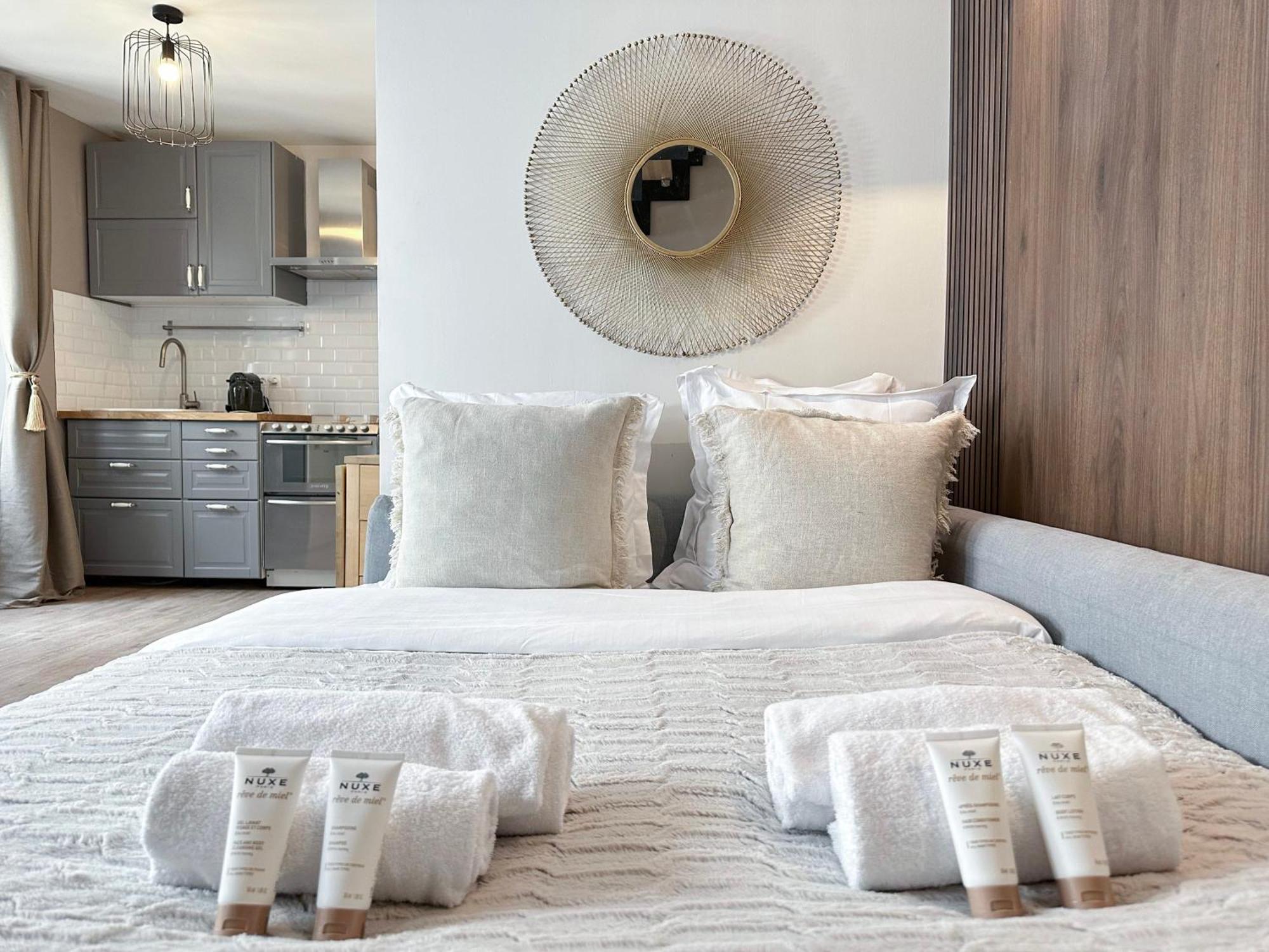 Apartamento Stylish & Chic Duplex Near Eiffel Tower París Exterior foto