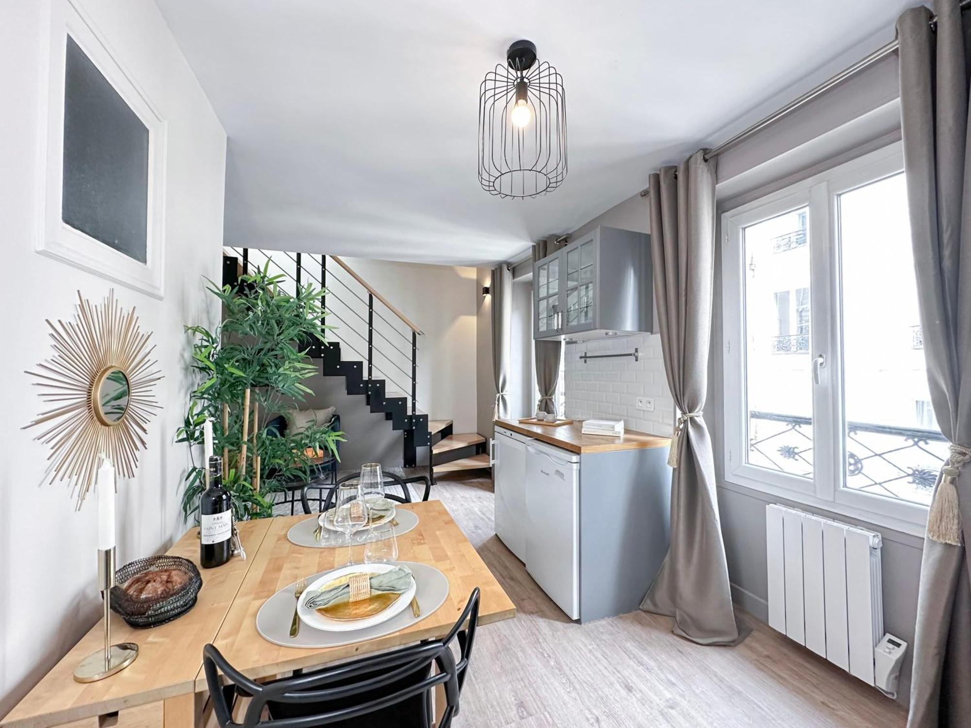 Apartamento Stylish & Chic Duplex Near Eiffel Tower París Exterior foto