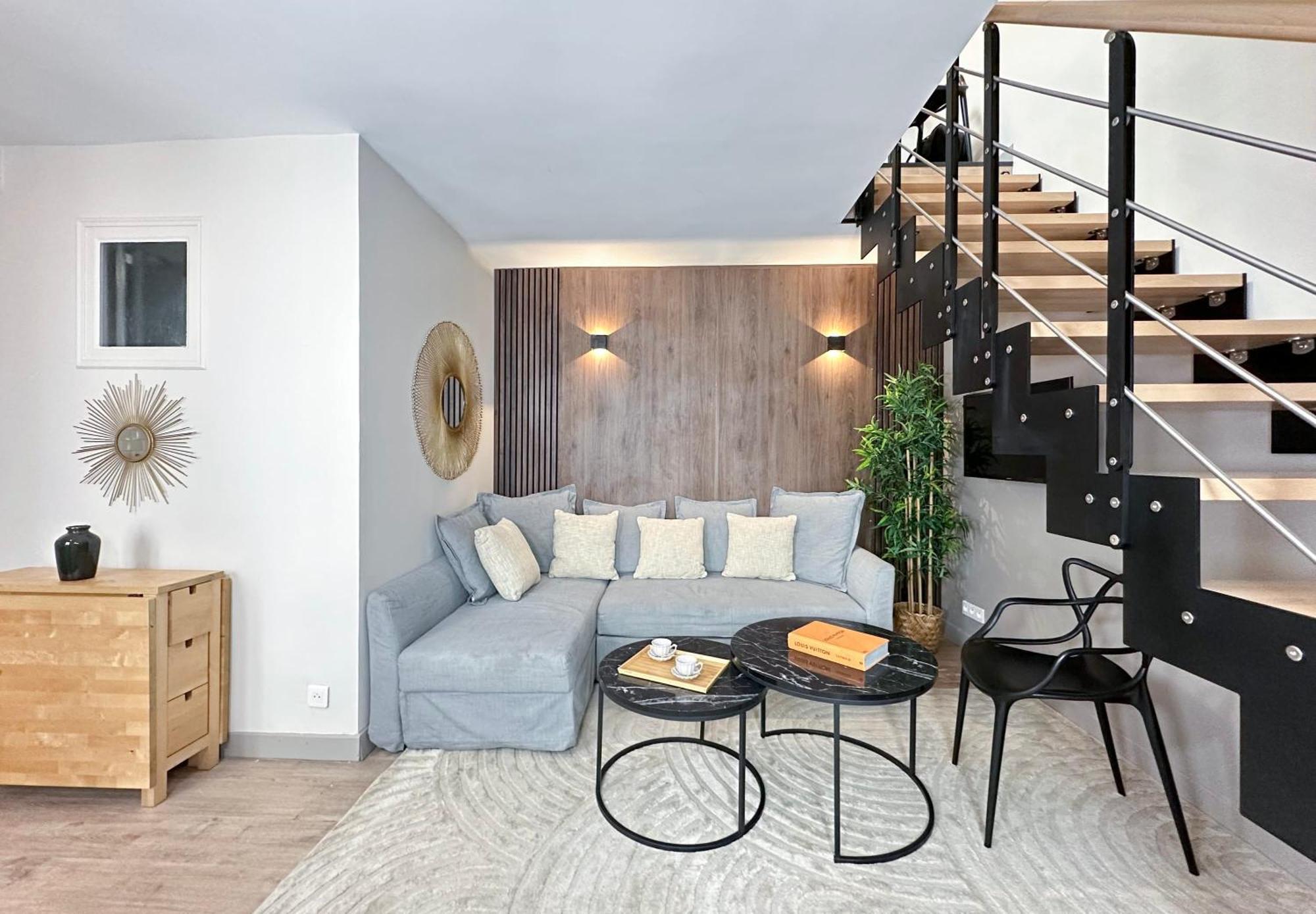 Apartamento Stylish & Chic Duplex Near Eiffel Tower París Exterior foto
